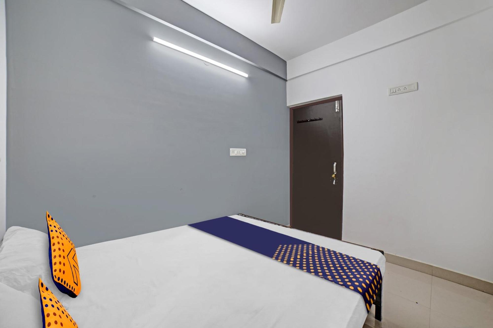 Spot On 81164 San International Hotel 班加罗尔 外观 照片