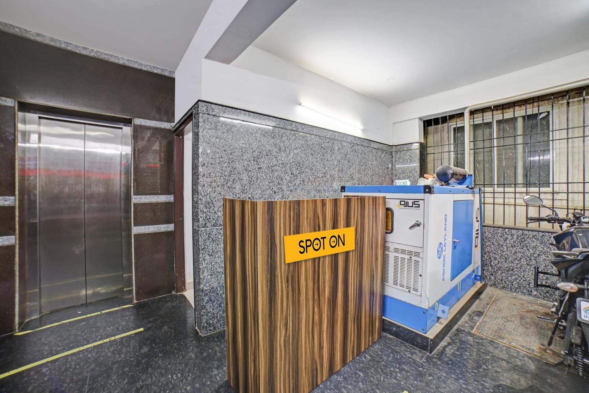 Spot On 81164 San International Hotel 班加罗尔 外观 照片